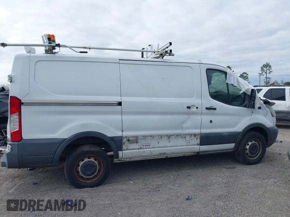 2016 Ford Transit Cargo с VIN 1FTYR1YM4GKB55705, выставлен на аукционе IAAI как лот 40971393 с пробегом 139 089 миль миль и . История ставок и продаж доступна на DreamBid. Изображение 13.