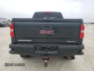 2017 GMC Sierra 2500HD Denali z VIN 1GT12UEG9HF133280, wystawiony jako Copart lot #46063115 z przebiegiem 153 311 mil mil oraz Szkoda całkowita • Salvage title. Historia ofert i sprzedaży dostępna na DreamBid. Obrazek 6.