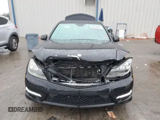 2014 Mercedes-Benz C 350 Sport with VIN WDDGF5HB9EA954320, listed as a Copart auction lot 42229085 with 173,651 mi miles and Salvage Title. Bid and sale history available at DreamBid. Image 5.