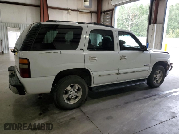 2001 Chevrolet Tahoe LT with VIN 1GNEC13T01R128767, listed as a Copart auction lot 71545634 with 307,271 mi miles and Salvage Title. Bid and sale history available at carsss.com. Image 3.