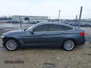 2015 BMW 3 Series 328i Gran Turismo xDrive с VIN WBA3X5C59FD561504, выставлен на аукционе IAAI как лот 41951220 с пробегом 86 649 миль миль и . История ставок и продаж доступна на DreamBid. Изображение 15.