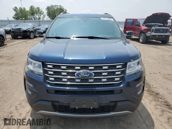 2017 Ford Explorer XLT with VIN 1FM5K8D81HGD16875, listed as a Copart auction lot 57215405 with 114,840 mi miles and Salvage title. Bid and sale history available at DreamBid. Image 5.