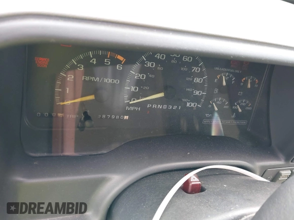 1996 Chevrolet Suburban z VIN 1GNFK16R8TJ397396, wystawiony jako IAAI lot #42367280 z przebiegiem 287 980 mil mil oraz . Historia ofert i sprzedaży dostępna na DreamBid. Obrazek 7.