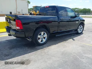 2020 Ram 1500 Classic Tradesman with VIN 1C6RR6FT7LS128771, listed as a IAAI auction lot 42117941 with 98,725 mi miles. Bid and sale history available at carsss.com. Image 4.