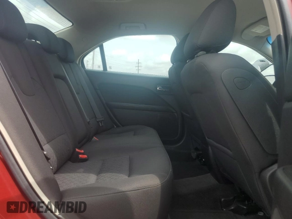 2010 Ford Fusion SE z VIN 3FAHP0HA0AR225294, wystawiony jako Copart lot #61219645 z przebiegiem 175 360 mil mil oraz Szkoda całkowita • Salvage title. Historia ofert i sprzedaży dostępna na DreamBid. Obrazek 10.
