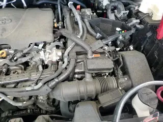 2023 Toyota Sienna XLE z VIN 5TDYRKEC4PS166200, wystawiony jako Copart lot #69557665 z przebiegiem 30 188 mil mil oraz Szkoda całkowita • Salvage title. Historia ofert i sprzedaży dostępna na DreamBid. Obrazek 16.