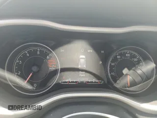 2017 Jeep Cherokee Limited с VIN 1C4PJMDB0HW519556, выставлен на аукционе Copart как лот 62007305 с пробегом 171 296 миль миль и Списание • Salvage title. История ставок и продаж доступна на DreamBid. Изображение 9.