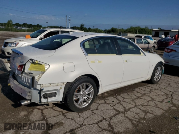 2015 Infiniti Q40 with VIN JN1CV6AR0FM521545, listed as a Copart auction lot 62832054 with 68,408 mi miles and Clean Title. Bid and sale history available at carsss.com. Image 3.