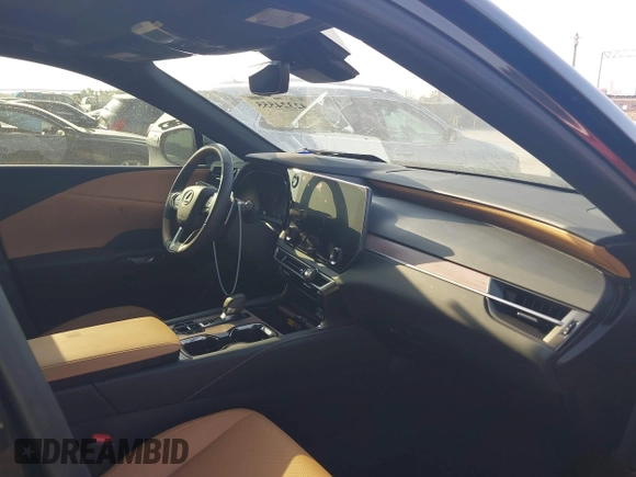 2024 Lexus RX 350 with VIN 2T2BAMBA3RC039795, listed as a IAAI auction lot 42324555 with 19,061 mi miles and . Bid and sale history available at DreamBid. Image 5.