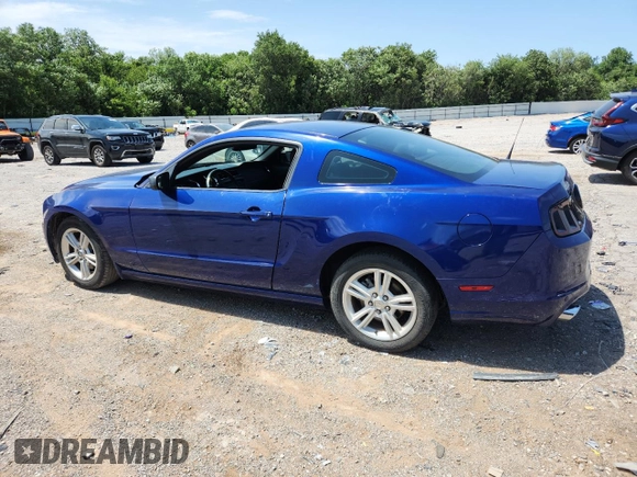 2014 Ford Mustang V6 z VIN 1ZVBP8AM2E5297686, wystawiony jako Copart lot #60561645 z przebiegiem 161 604 mil mil oraz Szkoda całkowita • Salvage title. Historia ofert i sprzedaży dostępna na DreamBid. Obrazek 2.