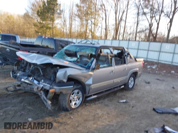 2005 Chevrolet Avalanche LS with VIN 3GNEC12Z75G229431, listed as a IAAI auction lot 41293938 with Not provided miles and . Bid and sale history available at DreamBid. Image 2.