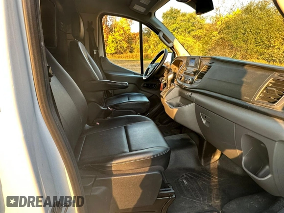 2021 Ford Transit Cargo with VIN 1FTYE1Y89MKA07866, listed as a Copart auction lot 77548374 with 149,836 mi miles and Clean Title. Bid and sale history available at carsss.com. Image 9.