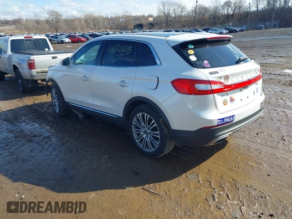 2016 Lincoln MKX Reserve with VIN 2LMTJ8LR4GBL44989, listed as a IAAI auction lot 41684823 with 101,528 mi miles. Bid and sale history available at carsss.com. Image 3.