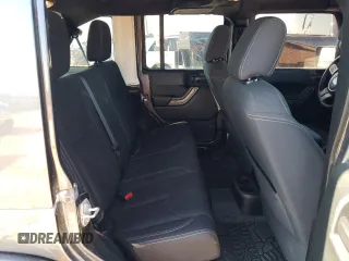 2018 Jeep Wrangler JK Unlimited Sport with VIN 1C4BJWDG8JL885080, listed as a Copart auction lot 70448894 with 26,801 mi miles and Salvage Title. Bid and sale history available at carsss.com. Image 10.