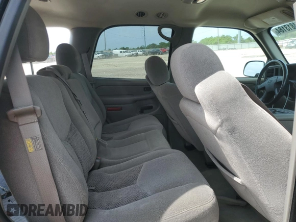 2004 Chevrolet Tahoe LT with VIN 1GNEC13Z04R200222, listed as a Copart auction lot 64813184 with 219,805 mi miles and Clean Title. Bid and sale history available at carsss.com. Image 10.