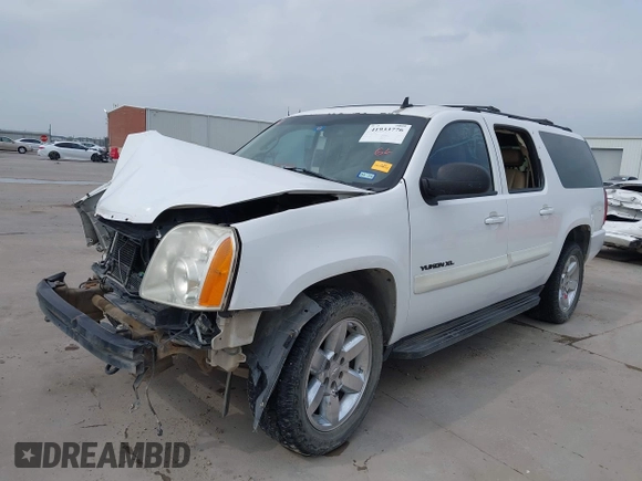 2007 GMC Yukon XL SLT with VIN 1GKFC16047R185002, listed as a IAAI auction lot 41933776 with 189,187 mi miles. Bid and sale history available at carsss.com. Image 20.