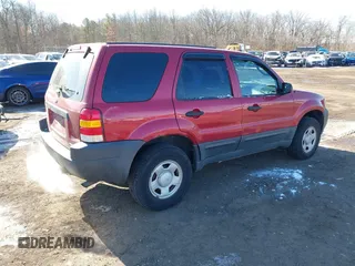 2004 Ford Escape XLS with VIN 1FMCU92184KB88252, listed as a IAAI auction lot 41627404 with 193,690 mi miles and . Bid and sale history available at DreamBid. Image 4.