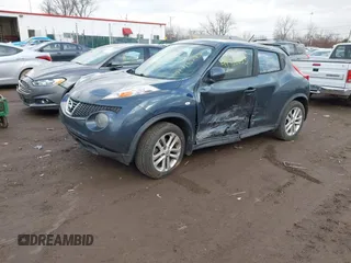 2014 Nissan Juke SL with VIN JN8AF5MV2ET483345, listed as a IAAI auction lot 41716553 with 101,795 mi miles. Bid and sale history available at carsss.com. Image 2.