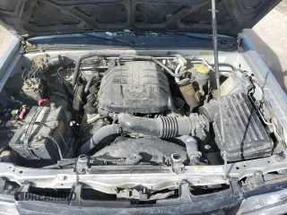 2002 Honda Passport LX с VIN 4S6CK58W424401210, выставлен на аукционе Copart как лот 75971303 с пробегом 206 386 миль миль и На запчасти • Non repairable. История ставок и продаж доступна на DreamBid. Изображение 12.