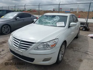 2009 Hyundai Genesis with VIN KMHGC46E39U034001, listed as a IAAI auction lot 42111636 with 116,358 mi miles and . Bid and sale history available at DreamBid. Image 2.