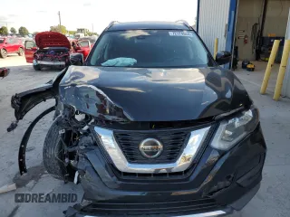 2019 Nissan Rogue SV with VIN KNMAT2MT8KP501563, listed as a Copart auction lot 72174864 with 111,141 mi miles and Salvage Title. Bid and sale history available at carsss.com. Image 5.