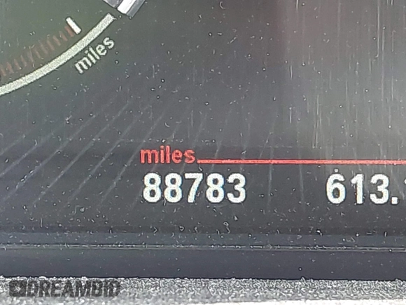2015 BMW 7 Series 750Li with VIN WBAYE8C52FD785162, listed as a IAAI auction lot 42121389 with 88,783 mi miles and . Bid and sale history available at DreamBid. Image 15.