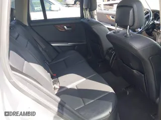 2015 Mercedes-Benz GLK-Class GLK 350 with VIN WDCGG8JB9FG360676, listed as a IAAI auction lot 41918582 with 149,911 mi miles. Bid and sale history available at carsss.com. Image 8.