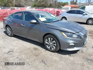 2022 Nissan Altima 2.5 S with VIN 1N4BL4BV7NN341668, listed as a IAAI auction lot 41846310 with 133,316 mi miles. Bid and sale history available at carsss.com. Image 1.