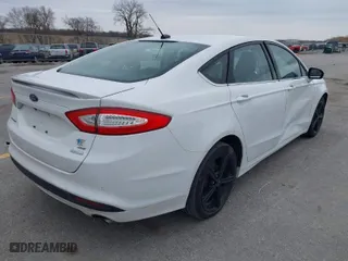 2016 Ford Fusion SE with VIN 3FA6P0HD6GR186401, listed as a IAAI auction lot 41870165 with 130,052 mi miles. Bid and sale history available at carsss.com. Image 4.