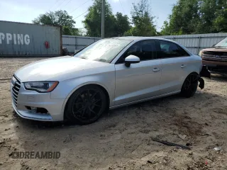 2015 Audi A3 Premium z VIN WAUBFGFF5F1003892, wystawiony jako Copart lot #54310065 z przebiegiem 127 069 mil mil oraz Szkoda całkowita • Salvage title. Historia ofert i sprzedaży dostępna na DreamBid. Obrazek 1.