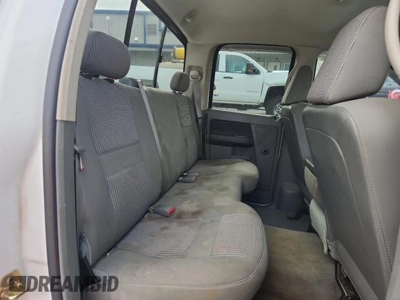 2006 Dodge 1500 SLT z VIN 1D7HA18236S685870, wystawiony jako Copart lot #59186375 z przebiegiem 147 685 mil mil oraz Szkoda całkowita • Salvage title. Historia ofert i sprzedaży dostępna na DreamBid. Obrazek 10.