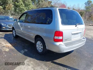 2005 Kia Sedona LX with VIN KNDUP131456627909, listed as a IAAI auction lot 41771442 with 1 mi miles. Bid and sale history available at carsss.com. Image 3.