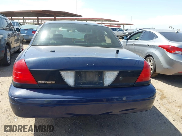 2008 Ford Police Interceptor z VIN 2FAHP71VX8X137757, wystawiony jako IAAI lot #42651380 z przebiegiem 181 684 mil mil oraz . Historia ofert i sprzedaży dostępna na DreamBid. Obrazek 16.