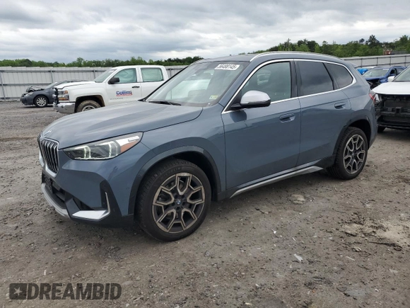 2023 BMW X1 xDrive28i с VIN WBX73EF04P5X15700, выставлен на аукционе Copart как лот 56488145 с пробегом 19 980 миль миль и Списание • Salvage title. История ставок и продаж доступна на DreamBid. Изображение 1.