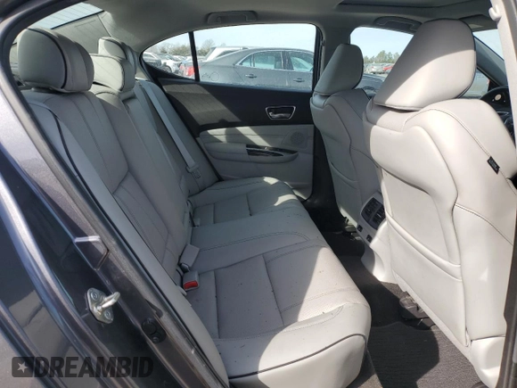 2018 Acura TLX Advance with VIN 19UUB3F7XJA006760, listed as a Copart auction lot 43047455 with 30,299 mi miles and Salvage title. Bid and sale history available at DreamBid. Image 10.