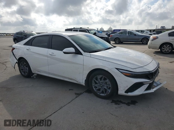 2024 Hyundai Elantra SEL with VIN KMHLM4DG5RU758577, listed as a Copart auction lot 54337735 with 23,082 mi miles and Salvage title. Bid and sale history available at DreamBid. Image 4.