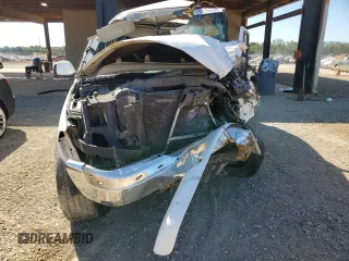 2005 GMC Yukon SLE with VIN 1GKEC13V15R117412, listed as a Copart auction lot 75078354 with 0 mi miles and Salvage Title. Bid and sale history available at carsss.com. Image 5.