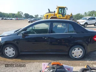 2008 Nissan Versa 1.8 S with VIN 3N1BC11E18L374733, listed as a IAAI auction lot 40022252 with 91,593 mi miles. Bid and sale history available at carsss.com. Image 14.