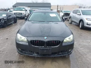 2013 BMW 5 Series 550i xDrive with VIN WBAFU9C55DDY71031, listed as a IAAI auction lot 41500889 with 149,596 mi miles and . Bid and sale history available at carsss.com. Image 12.