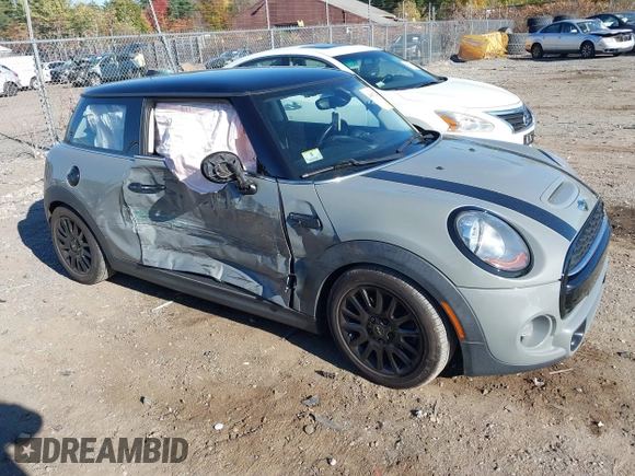 2018 MINI Hardtop Cooper S with VIN WMWXP7C53J2C62322, listed as a IAAI auction lot 40651249 with 67,063 mi miles and . Bid and sale history available at DreamBid. Image 13.