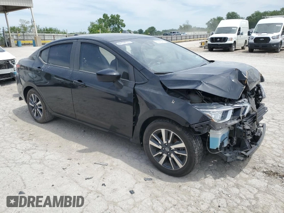 2023 Nissan Versa SV z VIN 3N1CN8EV1PL863536, wystawiony jako Copart lot #55695415 z przebiegiem 20 197 mil mil oraz Szkoda całkowita • Salvage title. Historia ofert i sprzedaży dostępna na DreamBid. Obrazek 4.