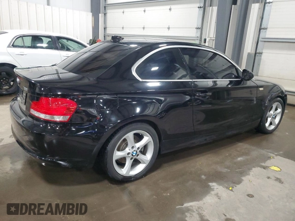 2011 BMW 1 Series 128i with VIN WBAUP9C58BVL90406, listed as a Copart auction lot 88237875 with 102,661 mi miles and Salvage title. Bid and sale history available at DreamBid. Image 3.