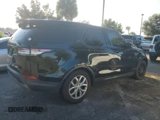 2017 Land Rover Discovery SE with VIN SALRGBBV1HA041811, listed as a Copart auction lot 73870814 with Not Provided miles and Salvage Title. Bid and sale history available at carsss.com. Image 3.