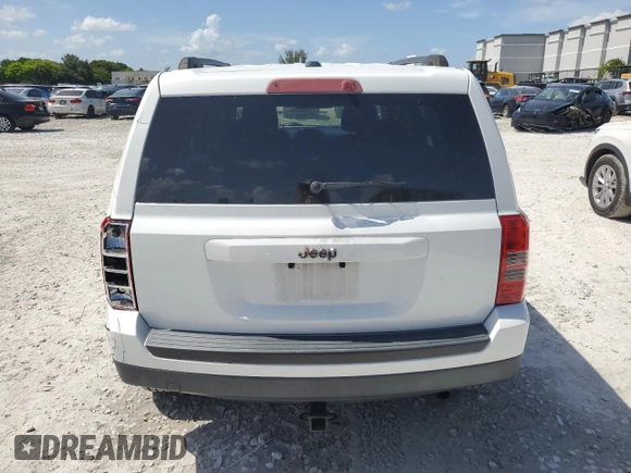 2014 Jeep Patriot Sport с VIN 1C4NJPBB3ED618228, выставлен на аукционе Copart как лот 61012585 с пробегом 111 171 миль миль и Списание • Salvage title. История ставок и продаж доступна на DreamBid. Изображение 6.