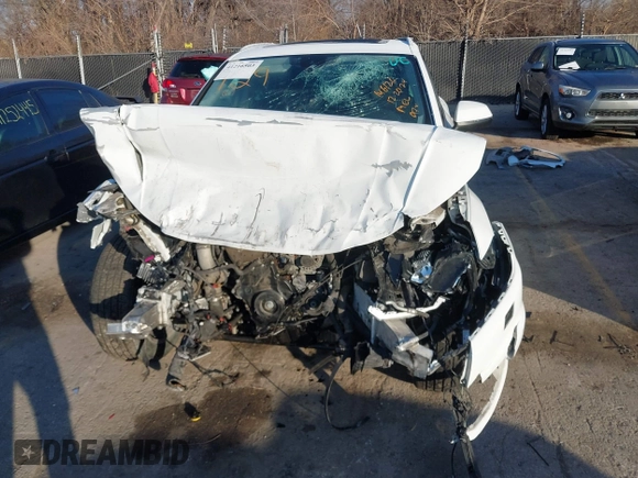 2018 Audi Q5 Premium Plus with VIN WA1BNAFY9J2204115, listed as a IAAI auction lot 41216503 with 1 mi miles. Bid and sale history available at carsss.com. Image 6.