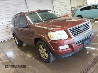 2010 Ford Explorer z VIN 1FMEU7D89AUB13941, wystawiony jako IAAI lot #41651307 z przebiegiem 201 322 mil mil oraz . Historia ofert i sprzedaży dostępna na DreamBid. Obrazek 1.