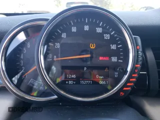 2014 MINI Hardtop with VIN WMWXM5C58ET933123, listed as a Copart auction lot 49443185 with 152,771 mi miles and Salvage Title. Bid and sale history available at DreamBid. Image 9.