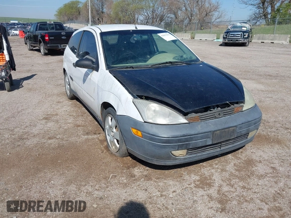 2001 Ford Focus ZX3 with VIN 3FAFP31341R247786, listed as a IAAI auction lot 42017033 with Not provided miles and . Bid and sale history available at DreamBid. Image 1.
