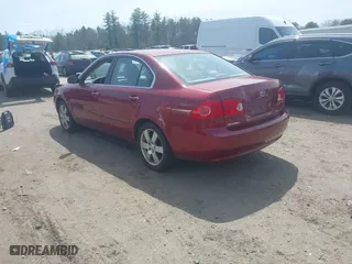 2007 Kia Optima LX with VIN KNAGE123275138775, listed as a IAAI auction lot 42071680 with 178,316 mi miles. Bid and sale history available at carsss.com. Image 3.