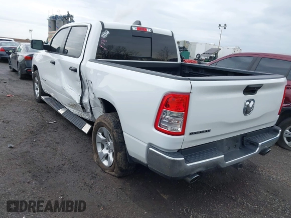 2024 Ram 1500 Big Horn with VIN 1C6SRFFT6RN115065, listed as a IAAI auction lot 41997639 with 15,453 mi miles and . Bid and sale history available at DreamBid. Image 3.